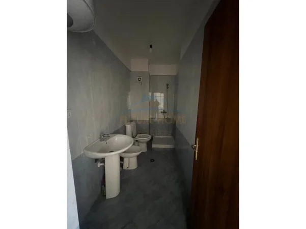 Durres, shitet apartament 2+1 Kati 6, 69 m² 120.000 €