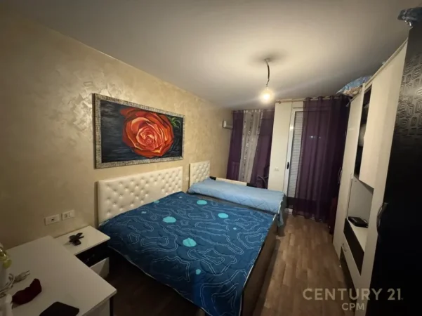 Tirane, shitet apartament 1+1 , 92 m² 120.000 € 