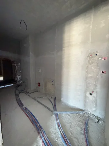 Tirane, shes apartament 2+1 , 106 m² 117.000 € (Paskuqan)