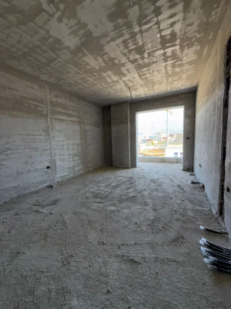 Tirane, shes apartament 2+1 , 106 m² 117.000 € (Paskuqan)