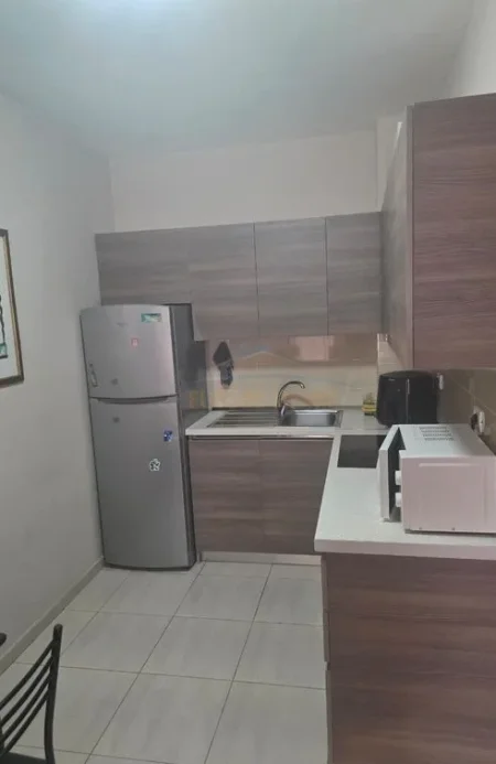 Tirane, shitet apartament 1+1 Kati 1, 77 m² 85.000 € (misto mame)
