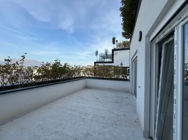 Tirane, shitet apartament 3+1+Aneks+Ballkon Kati 4, 143 m² 434.700 € 