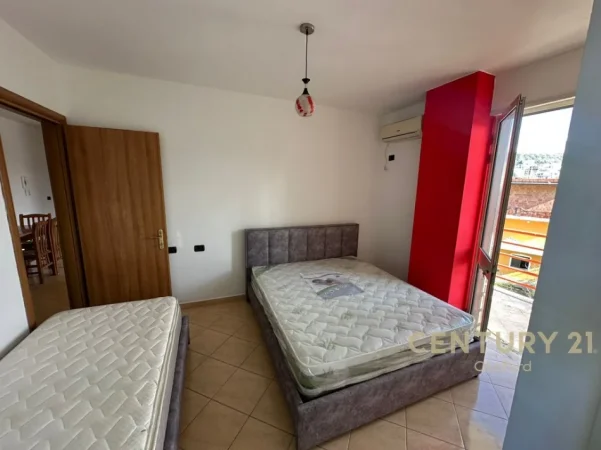 Durres, jepet me qera apartament 1+1 Kati 3, 74 m² 75.000 € (Golem)