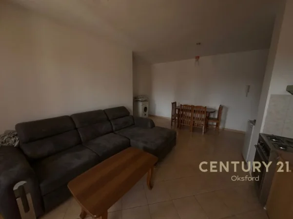 Durres, jepet me qera apartament 1+1 Kati 3, 74 m² 75.000 € (Golem)