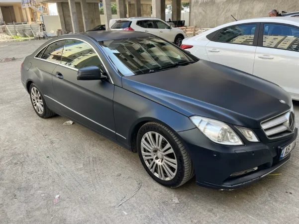 Durres, shitet makine E-220 CDI- 2012 MERCEDES BENZ Nafte, e zeze automatik Kondicioner 260.000 km 9.500 €