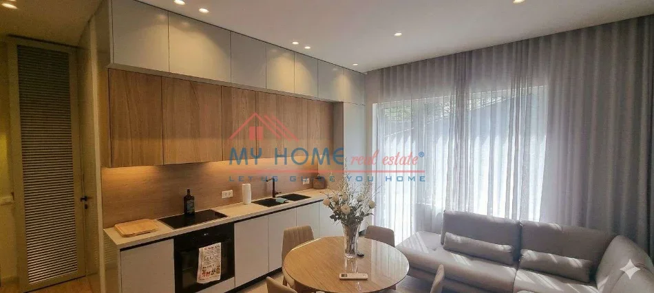 Tirane, jepet me qera apartament 1+1+Ballkon Kati 2, 50 m² 900 € (Kodra e Diellit 2)