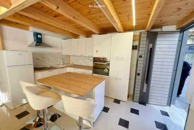 Tirane, jepet me qera 1+1 Kati 0, 70 m² 670 € (RRuga e Dibres)