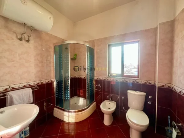 Tirane, jepet me qera apartament Kati 3, 415 € 