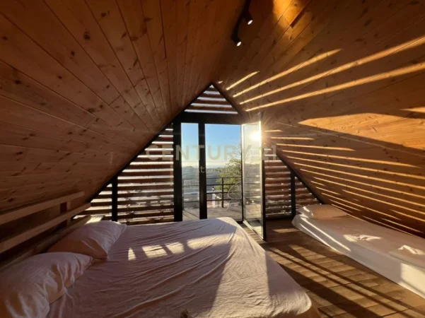 jepet me qera Vile 2+1+Ballkon Kati 2, 400 m² 700 € (Shkallnur,Durres)