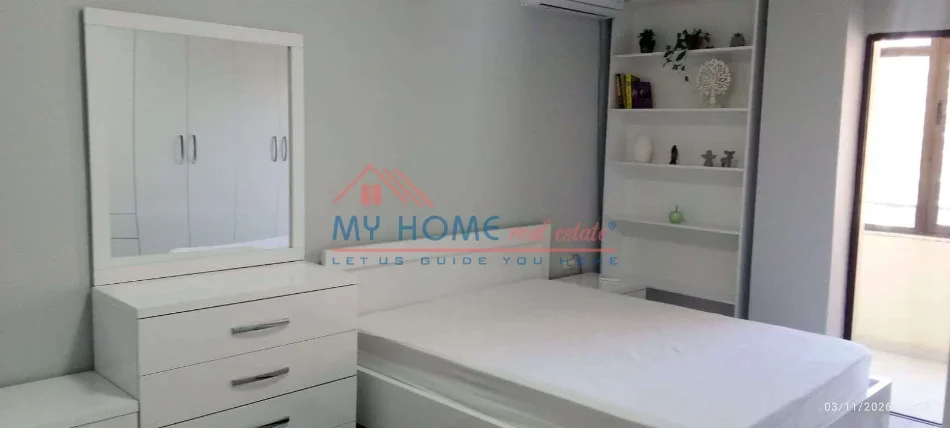 Tirane, shitet apartament 2+1+Ballkon Kati 5, 90 m² 269.000 € (Rruga Kongresi i Lushnjes)