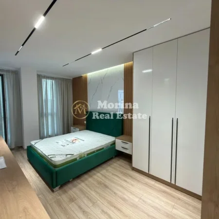 Tirane, jepet me qera apartament 2+1 Kati 7, 100 m² 1.200 € (Komuna e Parisit)