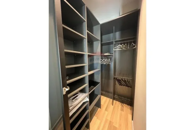 Tirane, jepet me qera apartament 1+1+Ballkon Kati 3, 70 m² 1.300 € (Air Albania)