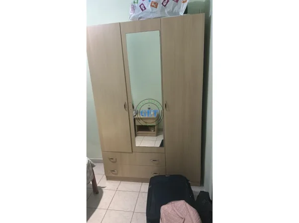 Durres, jepet me qera apartament 3+1 Kati 5, 75 m² 300 € 