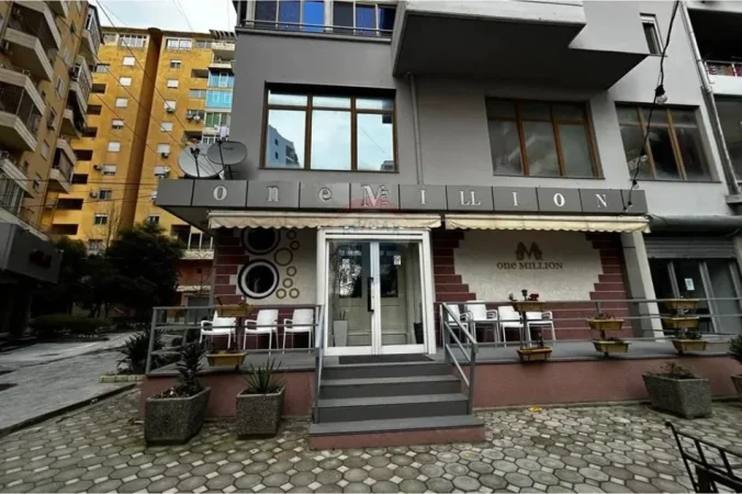 Vlore, jepet me qera ambjent biznesi Kati 1, 160 m² (Rruga Kosova, Skele, Vlore)