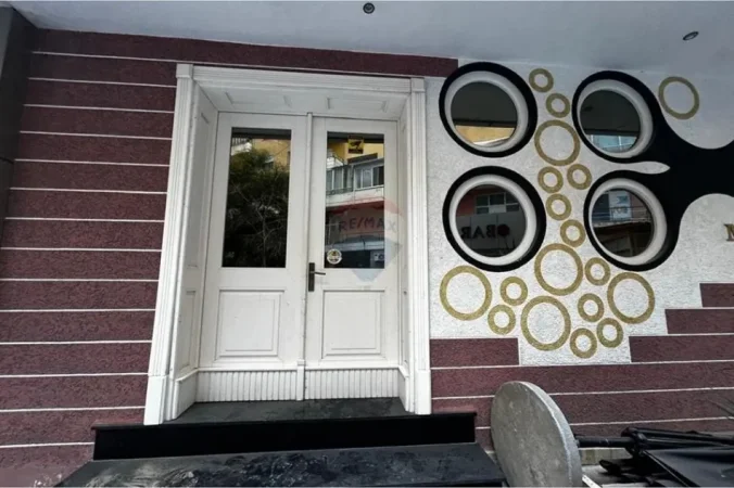 Vlore, jepet me qera ambjent biznesi Kati 1, 160 m² (Rruga Kosova, Skele, Vlore)