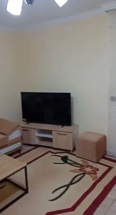 Tirane, jepet me qera apartament 2+1+Aneks+Ballkon Kati 3, 86 m² 520 € 