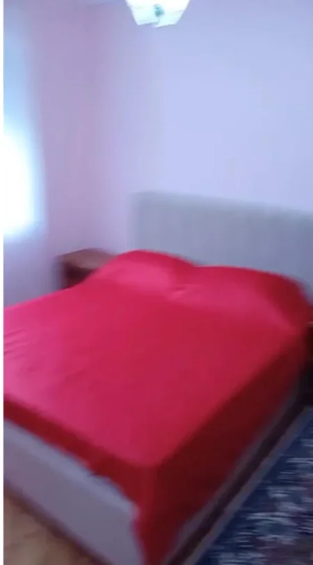 Tirane, jepet me qera apartament 2+1+Aneks+Ballkon Kati 3, 86 m² 520 € 