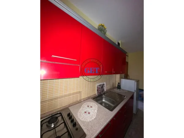 Durres, jepet me qera garsonier 1+1 Kati 7, 50 m² 220 € 