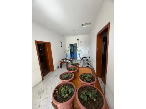 Durres, shitet shtepi 1 Katshe Kati 0, 102 m² 95.000 € (Fllakë)