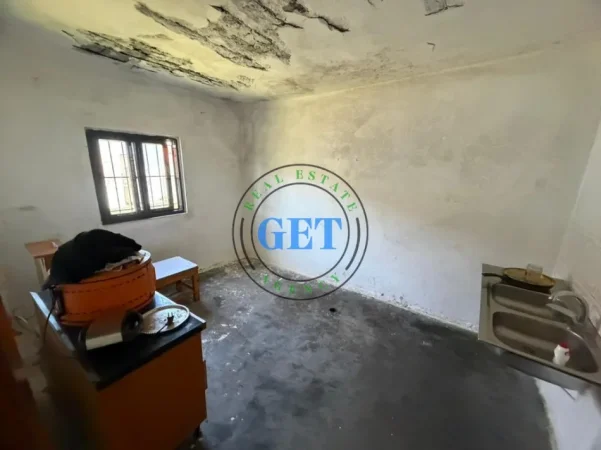 Durres, shitet shtepi 1 Katshe Kati 0, 102 m² 95.000 € (Fllakë)