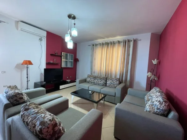 Tirane, shitet apartament 2+1 Kati 8, 145 m² 164.000 € (Yzberisht)