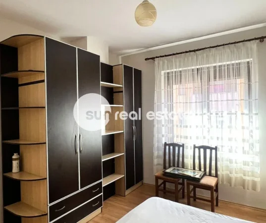 Shkoder, jepet me qera apartament 1+1+Ballkon Kati 5, 64 m² (PARRUCE)