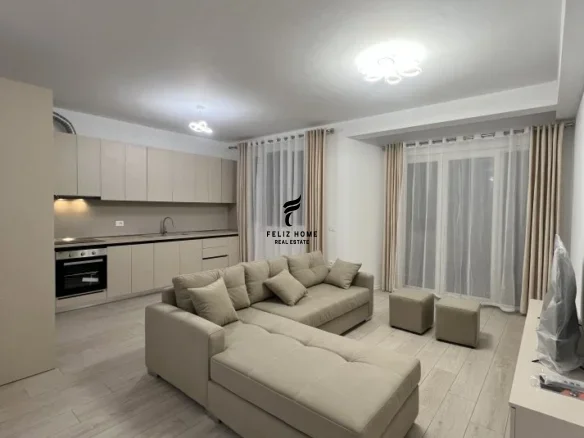 Tirane, jepet me qera apartament 2+1 Kati 9, 100 m² 600 € (ISH FUSHA E AVIACIONIT)