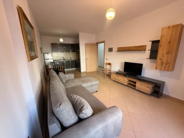 Tirane, jepet me qera apartament 1+1 Kati 1, 70 m² 420 € (Astir)