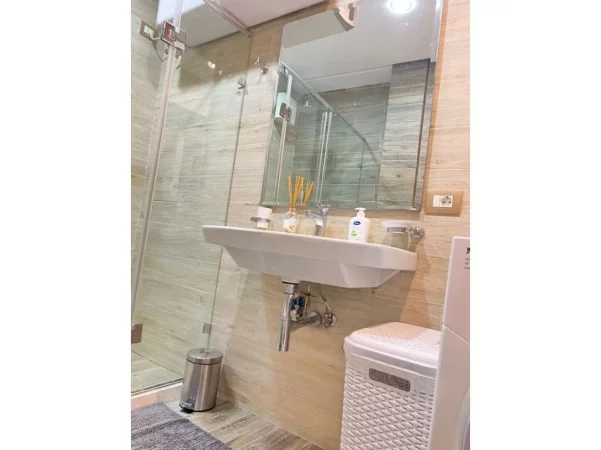 Qera, Apartament 2+1, Bulevardi Zogu I , Tirane