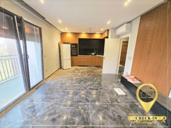 Tirane, jepet me qera apartament 2+1+Aneks+Ballkon Kati 3, 110 m² 1.000 € (Kodra e Diellit)