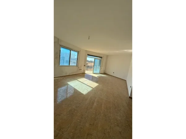 Durres, shitet apartament 1+1 Kati 4, 75 m² 123.750 € (Shkembi Kavajes, Durres)