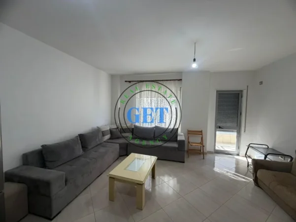 Durres, jepet me qera apartament 2+1+Ballkon Kati 2, 90 m² 300 € 