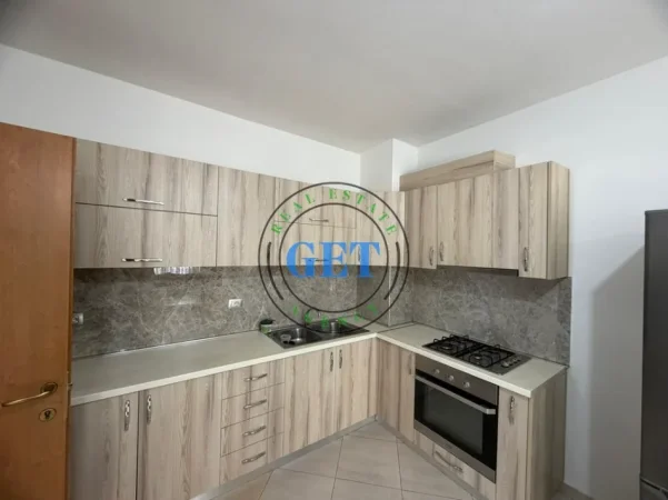 Durres, shitet apartament 2+1+Ballkon Kati 2, 90 m² 