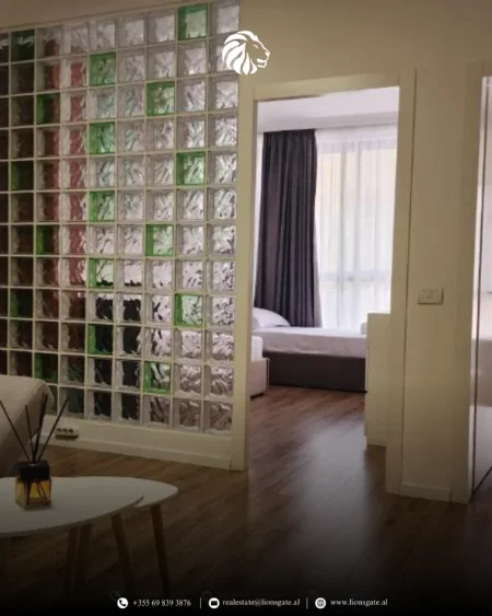 Tirane, jepet me qera apartament 2+1 Kati 2, 110 m² 770 € 