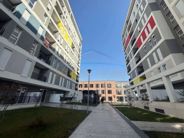 Tirane, jepet me qera apartament 1+1+Parkim  Kati 6, 52 m² 42 € (UNIVERS CITY)