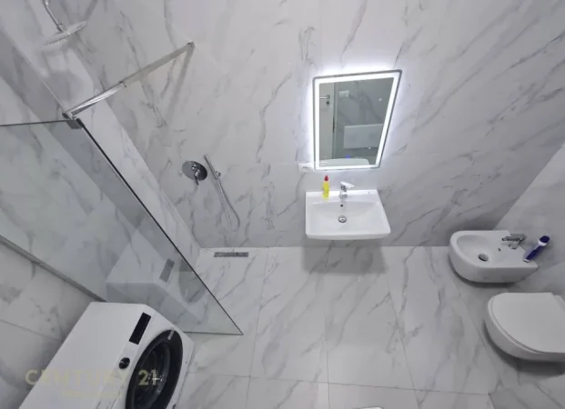 Tirane, shitet apartament 1+1 Kati 4, 60 m² 110.000 € 