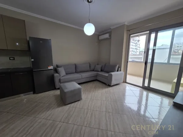 Tirane, jepet me qera apartament 1+1+Ballkon Kati 1, 60 m² 400 € (rruga thoma koxhaj)