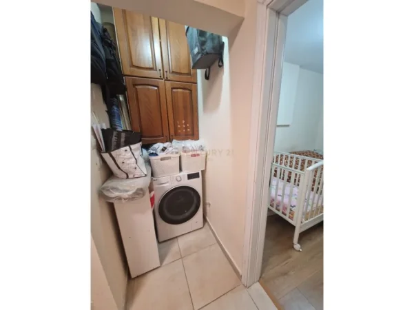 Tirane, shitet apartament 1+1 Kati 4, 58 m² 120.000 € 