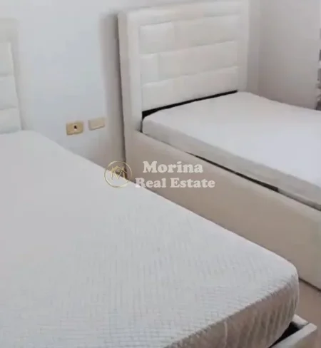 Tirane, jepet me qera apartament 2+1 Kati 7, 85 m² 450 € (5 Maji)