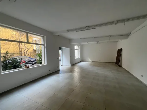 🏢 Jepet me Qera Ambient Biznesi ne Ali Dem, 1500 EURO