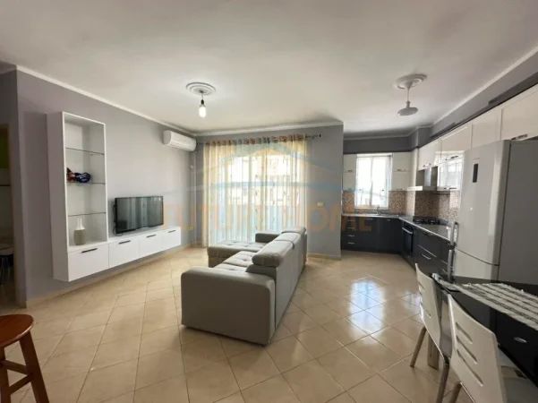 Tirane, jepet me qera apartament 2+1 Kati 6, 95 m² 500 € (unaza e re)