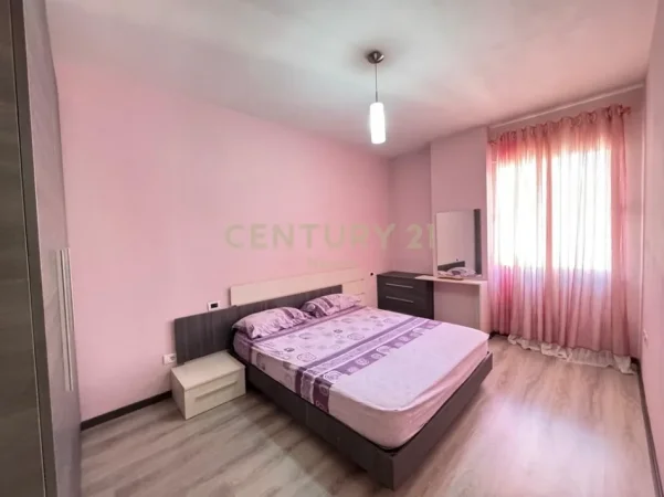 Shqiperi, jepet me qera apartament 2+1 Kati 6, 106 m² 580 € (yzberisht)