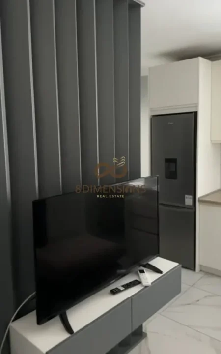 Tirane, shitet apartament 1+1 Kati 3, 90 m² 220.000 € (rruga e barrikadave)