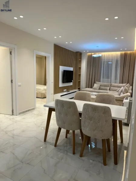 Tirane, jepet me qera apartament 1+1 Kati 5, 75 m² 600 € (Laprake)