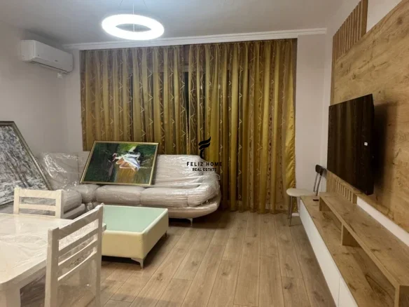 Tirane, jepet me qera apartament 2+1 Kati 2, 85 m² 900 € (MYSLYM SHYRI)