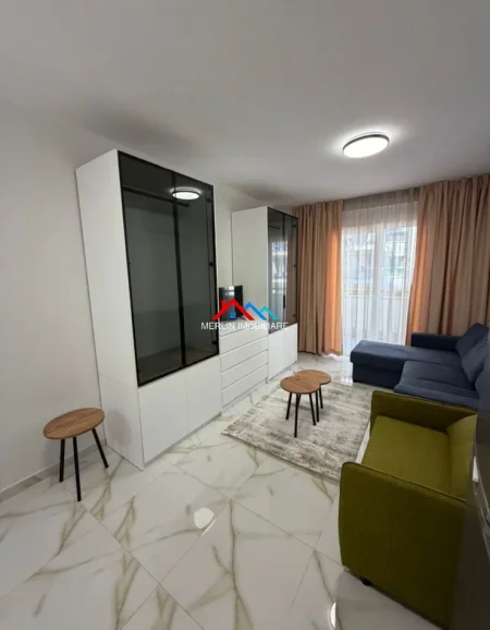 Tirane, jepet me qera garsonier Kati 3, 38 m² 437 € (RRUGA DRITAN HOXHA,LAPRAKE)