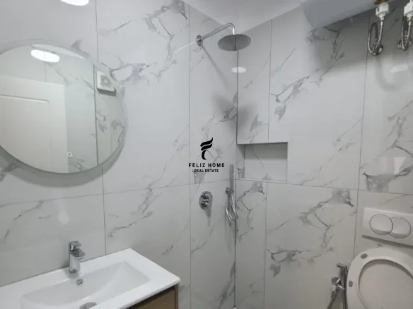 Tirane, jepet me qera zyre Kati 3, 88 m² 1.200 € (QENDER)