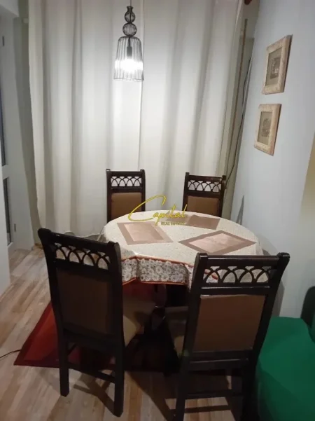 Tirane, jepet me qera apartament 1+1 Kati 3, 57 m² 580 € (RRUGA E DIBRES)