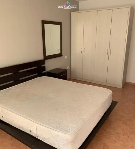 Tirane, jepet me qera apartament 1+1 Kati 3, 91 m² 620 € (Rruga Medar Shtylla)