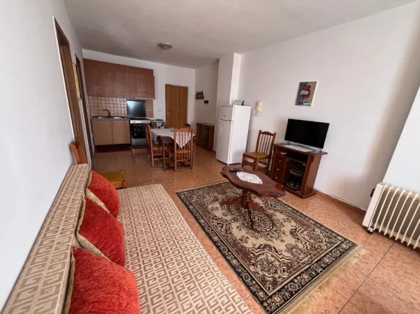 Tirane, jepet me qera apartament 1+1 Kati 11, 520 m² 520 € (Rruga Tish Dahia)